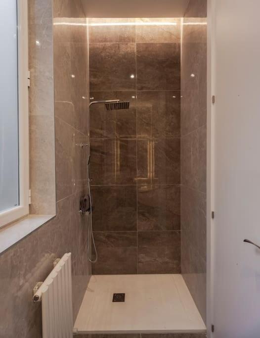 Centro III Calle Carrera De San Jeronimo 3Br 3Bh Madrid Extérieur photo