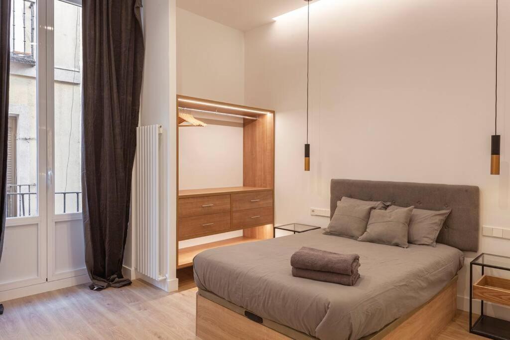 Centro III Calle Carrera De San Jeronimo 3Br 3Bh Madrid Extérieur photo