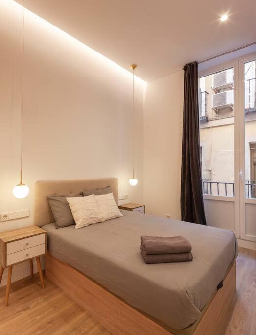 Centro III Calle Carrera De San Jeronimo 3Br 3Bh Madrid Extérieur photo
