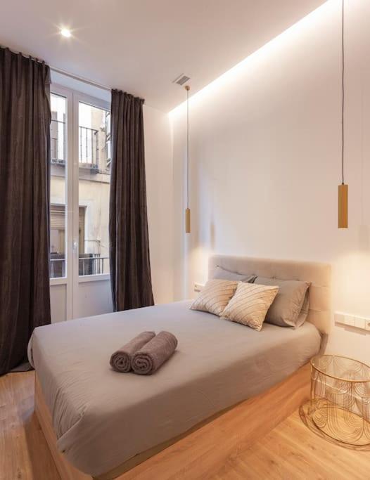 Centro III Calle Carrera De San Jeronimo 3Br 3Bh Madrid Extérieur photo